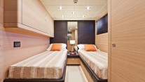 Motor yacht KAWAI -  Twin Cabin